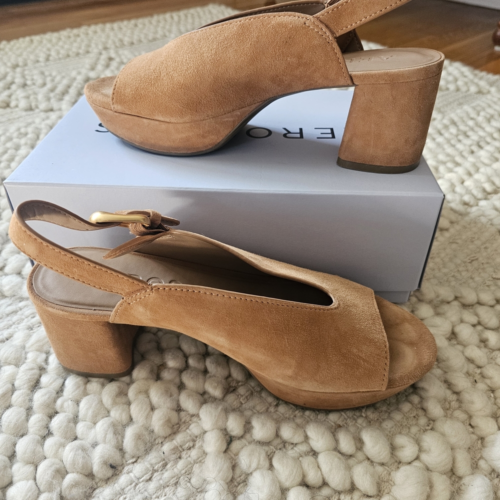 AEROSOLES Tan Heels Slingback Suede